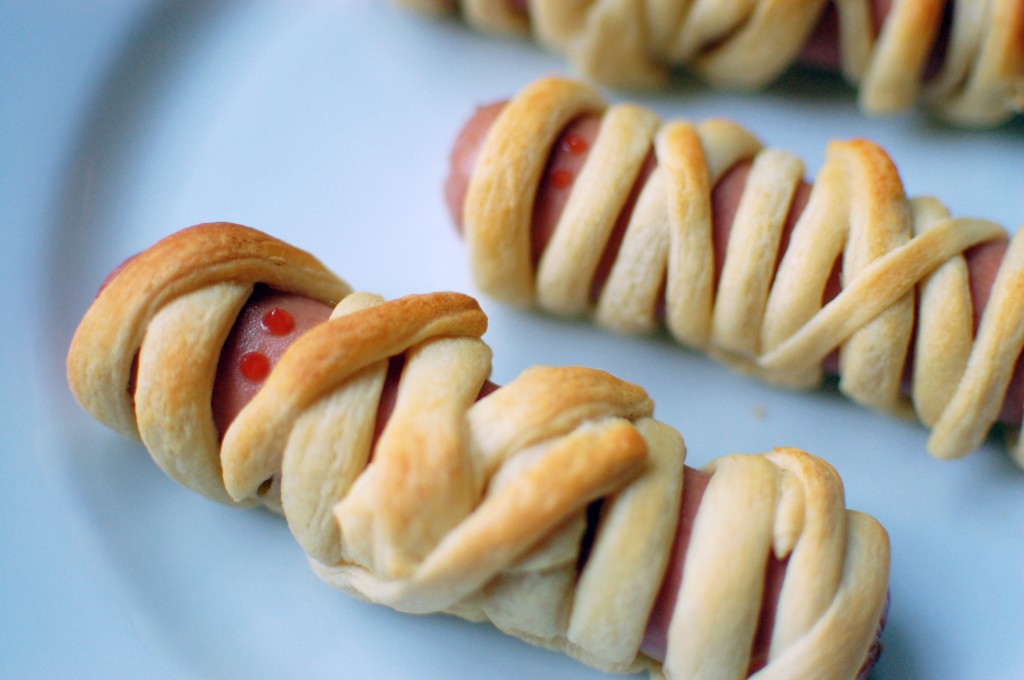 Healthy Halloween Snacks, Halloween Snacks, Yummy Halloween Snacks, Delicious Halloween Snacks, Yummy Holiday Snacks, Great Snacks for Halloween Parties