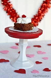 Valentine's Day | Valentine's Day Decorations | Valentine's Day Dollar Store Decorations | Valentine's Day Decorations from the Dollar Store