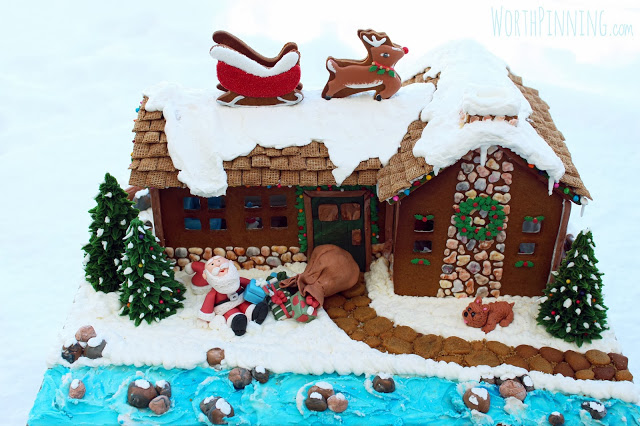 Gingerbread House | DIY Gingerbread House | Christmas | Christmas Crafts | Gingerbread House Ideas | Gingerbread
