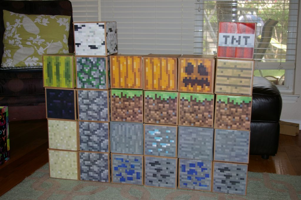 10 Minecraft Themed Birthday Party Ideas - Minecraft, Minecraft Party Ideas, Birthday Party, Birthday Party Ideas, Minecraft Birthday Party, Birthday Parties for Kids, Kids Birthday 