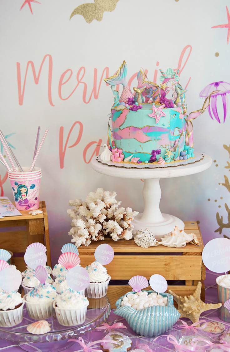 first-birthday-girl-themes-party-birthday-parties-theholidazecraze