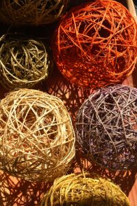 Outdoor Holiday Decor | DIY Outdoor Holiday Decor | DIY Holiday Decor | DIY Holiday Decor Ideas | Outdoor Decor Ideas | DIY Outdoor Decor Ideas