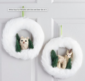 Bathrooms | Holiday Decorating | Ideas for Decorating Bathrooms for Christmas | Christmas Bathrooms | Christmas Bathroom Decor | Christmas Decorations | Bathrooms for the Holidays