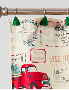 Bathrooms | Holiday Decorating | Ideas for Decorating Bathrooms for Christmas | Christmas Bathrooms | Christmas Bathroom Decor | Christmas Decorations | Bathrooms for the Holidays