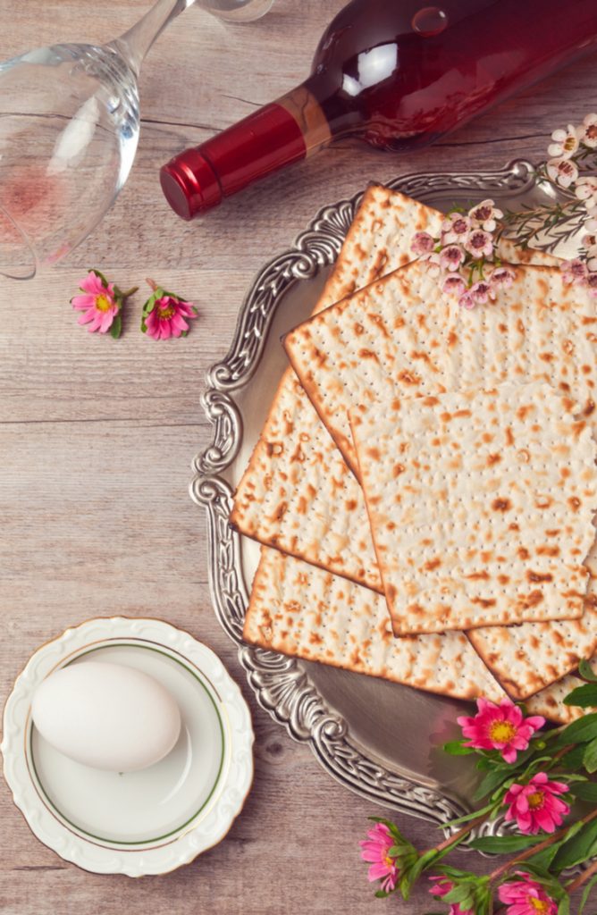 Passover Party Ideas You Wont Want to Pass Over * The Holidaze Craze